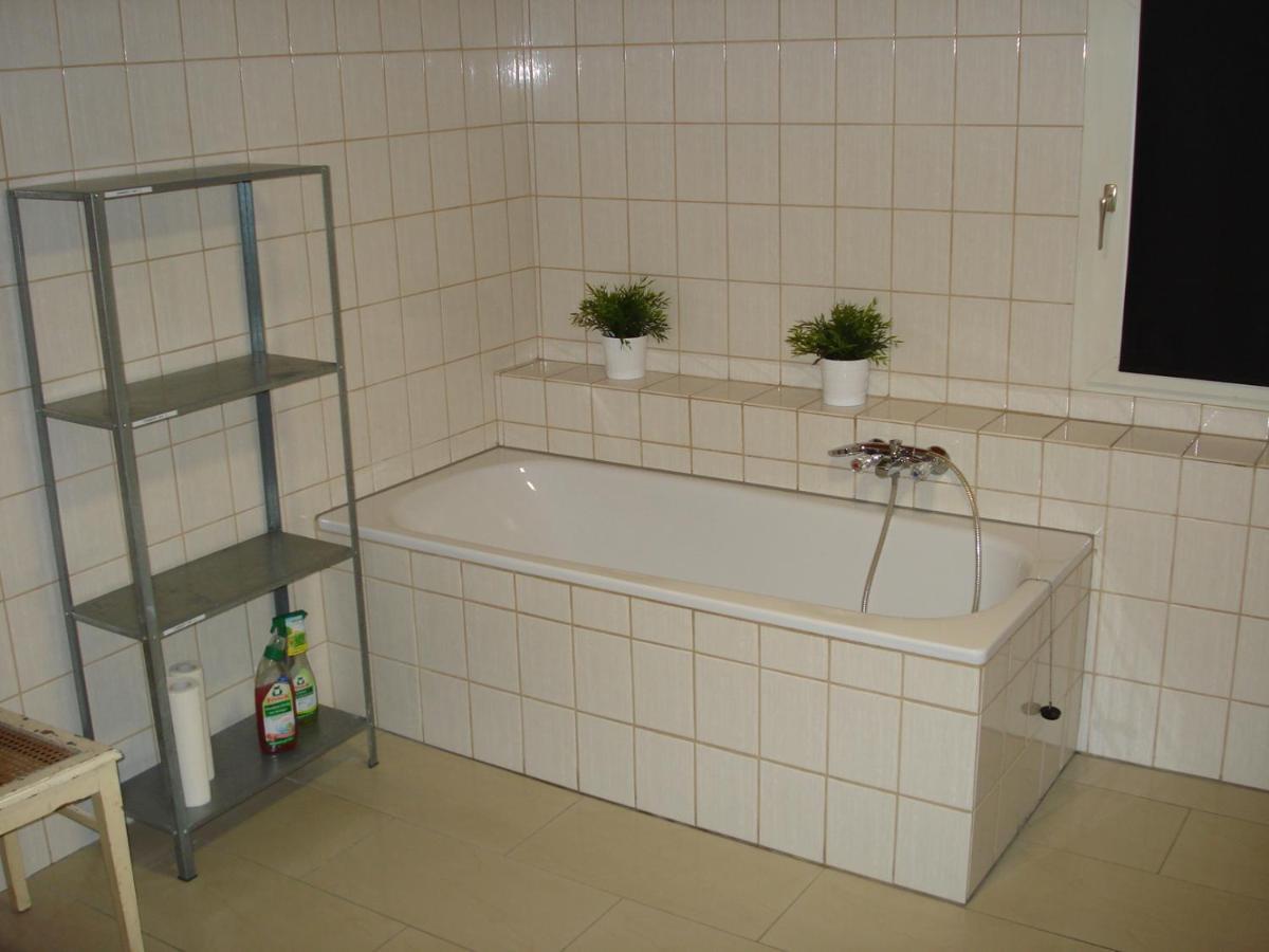Appartement 25 Qm Mit Bad An Der Mosel - Naehe Koblenz Dieblich Extérieur photo